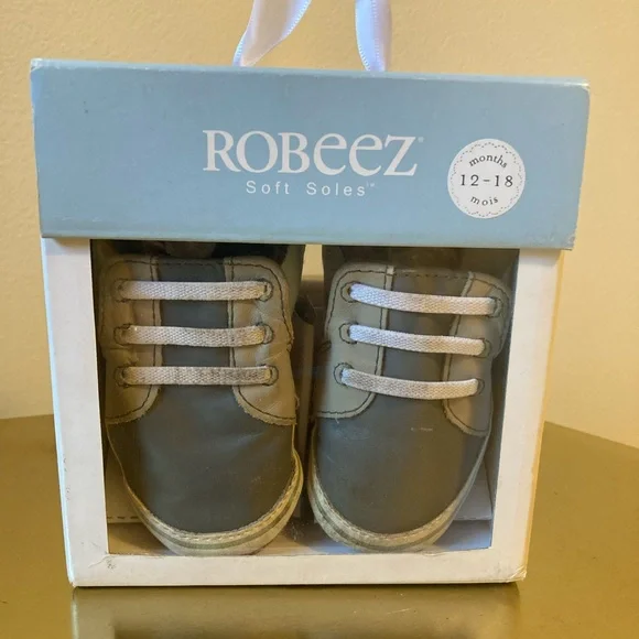 Robeez Gray Shoes Soft Soles - Picture 1 of 6